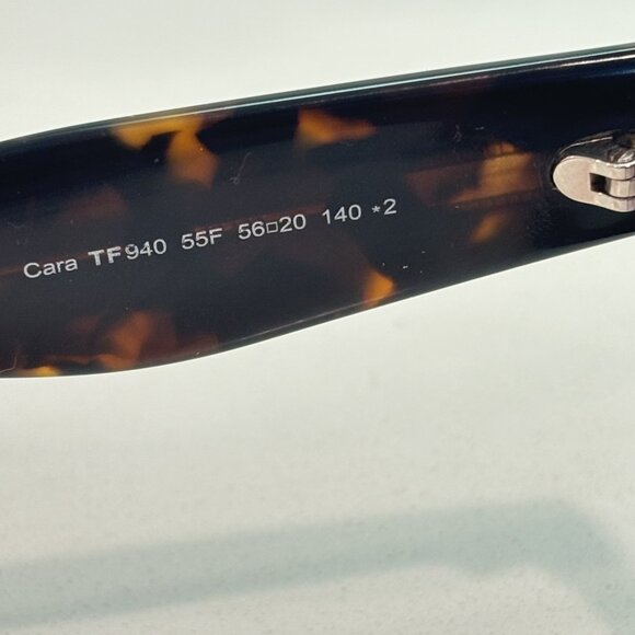 Tom Ford Rx FT0940 - 55F Cara Sunglasses Tortoise Shiny Vintage Dark Havana - Picture 7 of 11
